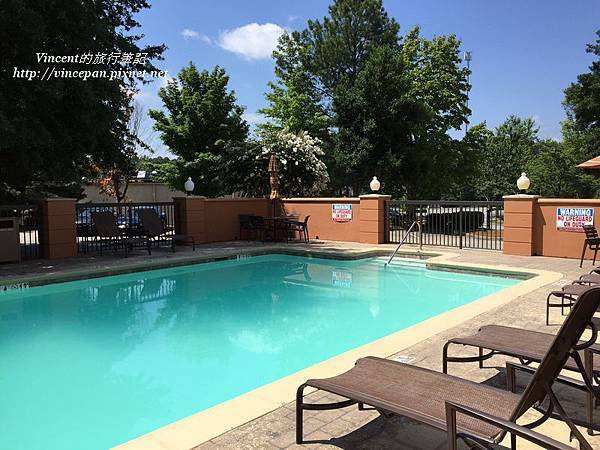 Hyatt Place pool