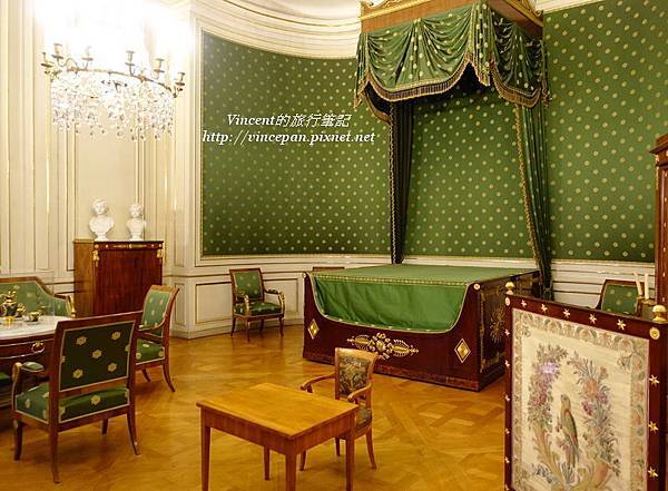 Queen's bedchamber 