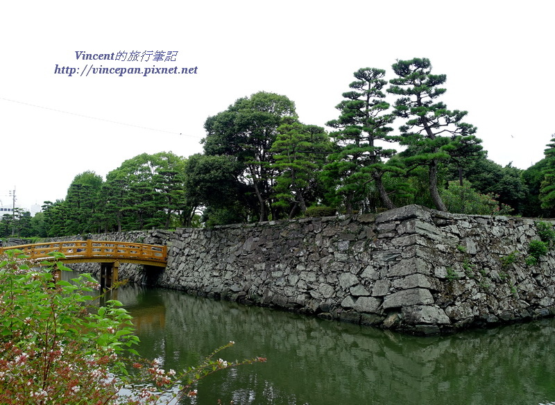 數寄屋橋，護城河和石牆