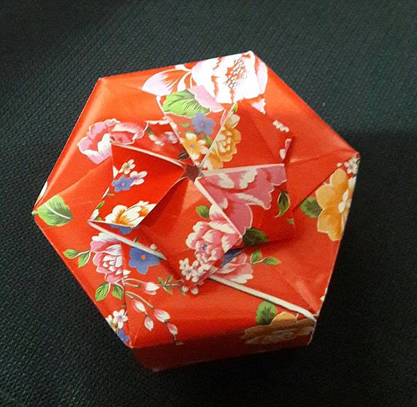 盒1.jpg 盒1.jpg
