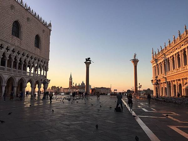 IMG_4477.jpg IMG_4477.jpg