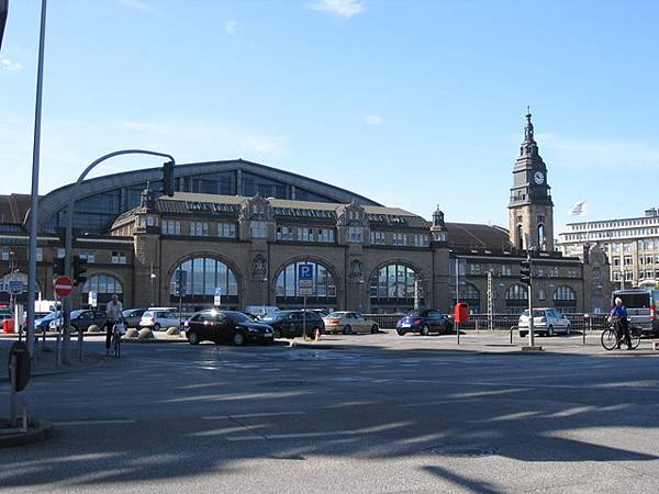中央車站Hauptbahnhof.jpg
