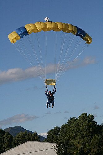 skydive in Taupo4.jpg