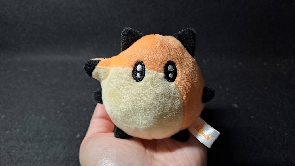 【開箱】噗浪超萌人氣角色~狐寶化身可愛娃娃陪你每一天