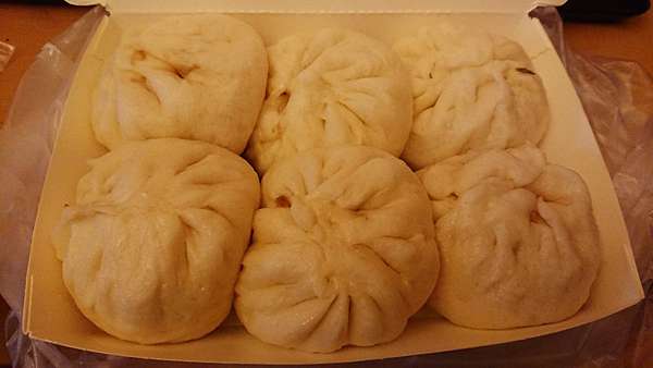 台南食記 安南區美味小籠包 在地排隊人氣早餐店 銅板價美食 這是哈魯的小人物上籃 痞客邦