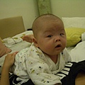 971212抬那麼高喔.jpg