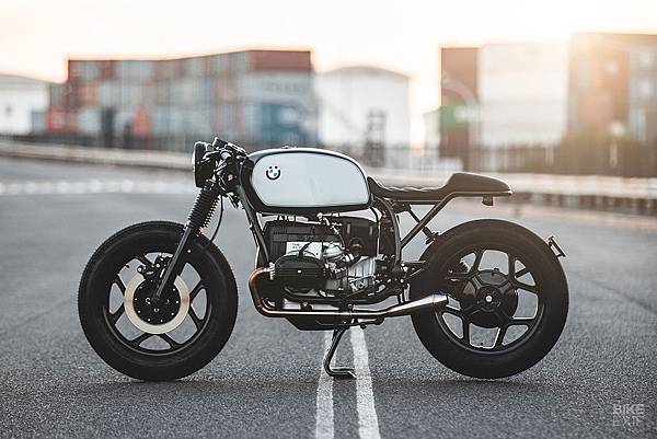 2019-04-19-BMW-R.jpg 2019-04-19-BMW-R.jpg