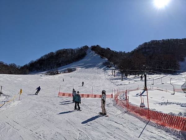 【在茫茫白雪中享受滑雪的樂趣吧~「金澤市營醫王山滑雪場」】