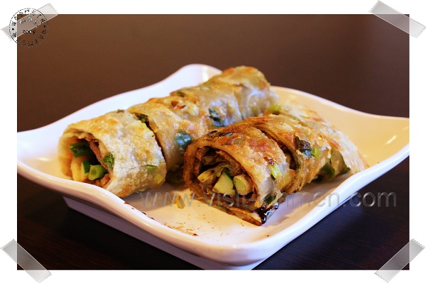 1317692243-1546838095