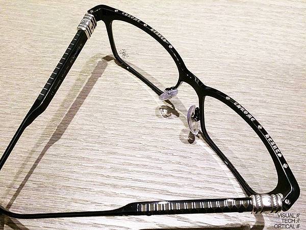 Chrome Hearts 克羅心- Slapnuts Chrome Hearts 授權代理台北台灣信義區必久戴眼鏡 Visual Tech Optical www.facebook.com/VisualTech