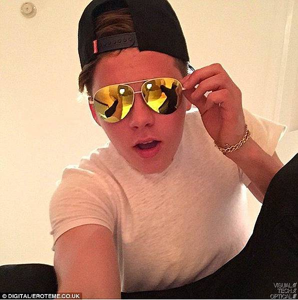 Victoria Beckham 維多利亞貝克漢 Classi Victoria Aviator飛行員墨鏡- 台灣區授權店必久戴眼鏡