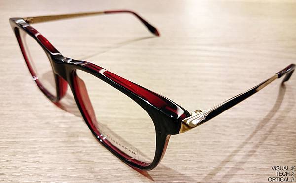 Victoria Beckham 眼鏡 @必久戴眼鏡正式授權專賣