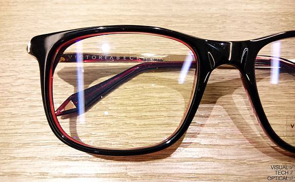 Victoria Beckham 眼鏡 @必久戴眼鏡正式授權專賣