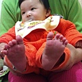 妹妹4個月的腳ㄚ子