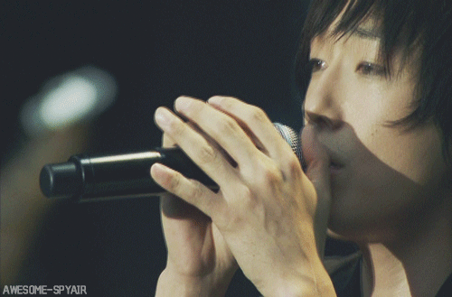 tumblr_nc98oaeRLn1so1as6o2_r1_500.gif