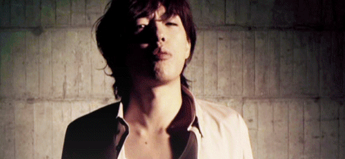 tumblr_lz3l0kVuQY1qbke6io1_r5_500.gif