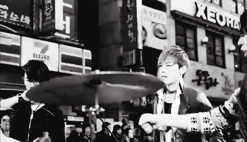 tumblr_m65d1k7cVw1qkei44o1_500.gif