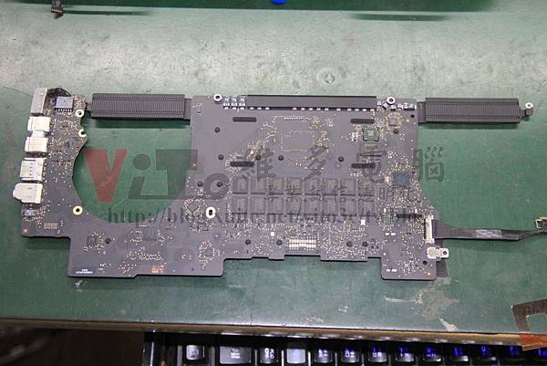 Macbook Pro 15-inch A1398 2015年 主機板維修 Macbook Pro 15-inch A1398 2015年 主機板維修