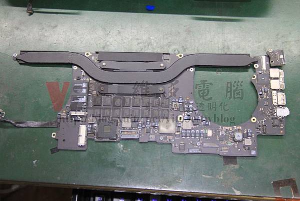 Macbook Pro 15-inch A1398 2015年 主機板維修