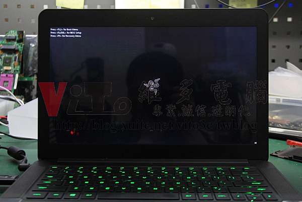 筆電維修 Razer Blade Rz09 開機無畫面無畫面顯示不能進入作業系統不能開機主機板故障維修案例 維多電腦 蘋果及筆電維修實際案例