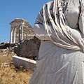 Temple of Hera and a unknow statue