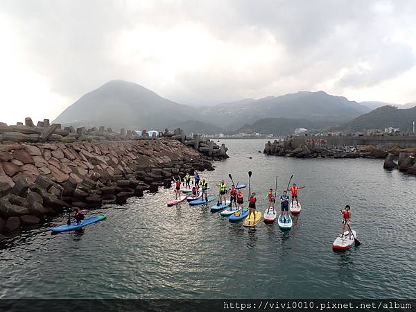 深澳漁港,SUP立槳,深澳新玩法,戶外探險,衝浪,潛水,獨木舟,溯溪,新北景點