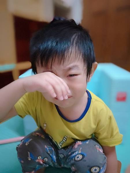 【生活纪录】勋哥去幼稚园的第二天上课「我不要再来了幼稚园不好 【生活纪录】勋哥去幼稚园的第二天上课「我不要再来了幼稚园不好