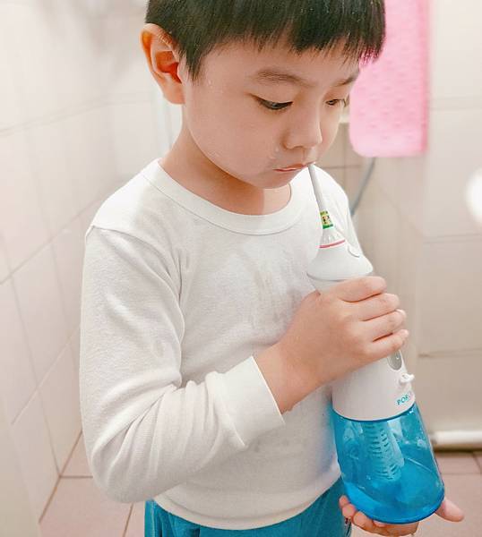 PORClean宝可龄便携式抗菌冲牙机 (3).jpg PORClean宝可龄便携式抗菌冲牙机 (3).jpg