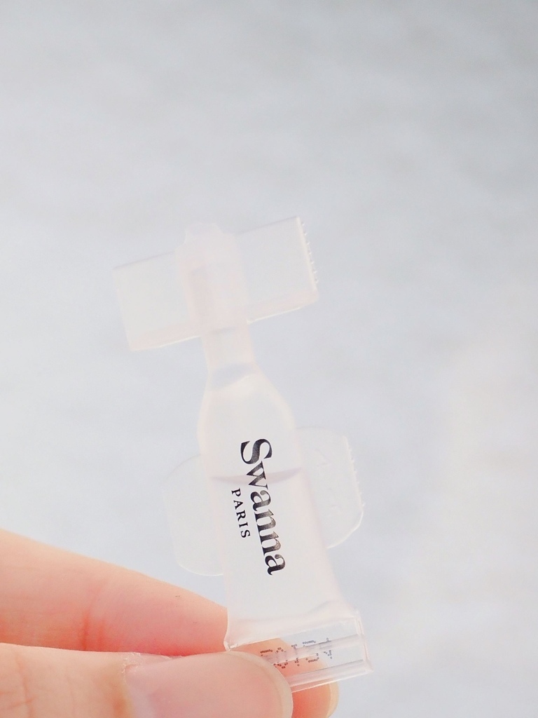 【老佛爺百貨櫥窗之寶】法國知名品牌Swanna Paris- Swanna塗抹式玻尿酸 (2).jpg