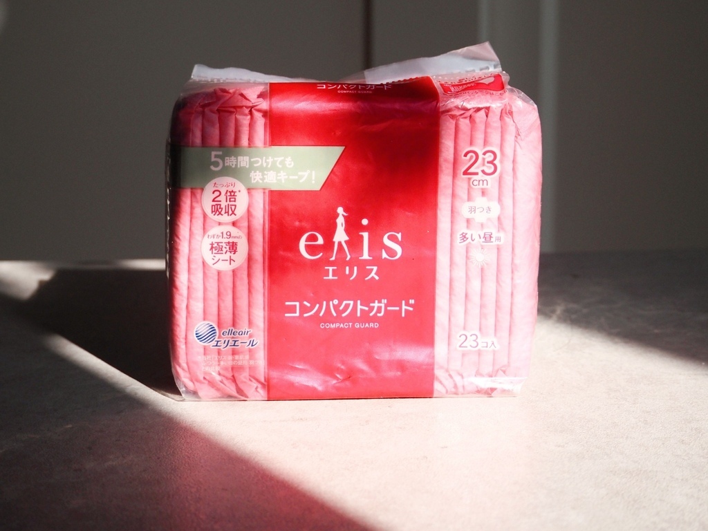 【好用卫生棉开箱】日本制超薄顶级卫生棉~elis爱丽思GO出色极致薄 (7).jpg