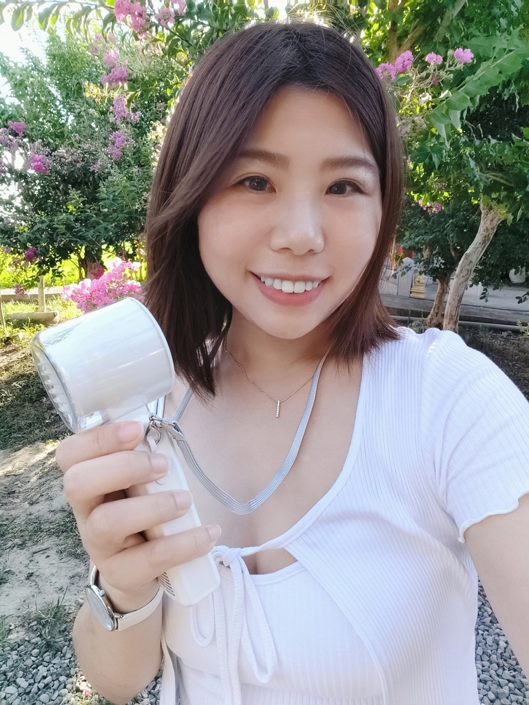 【夏日降温神器制冷手持风扇】TiDdi冰镇涡轮制冷折叠风扇｜折叠、挂脖、冰敷 一手掌握! (2).jpg