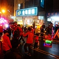 20110215拍攝於武轎踩街041.jpg