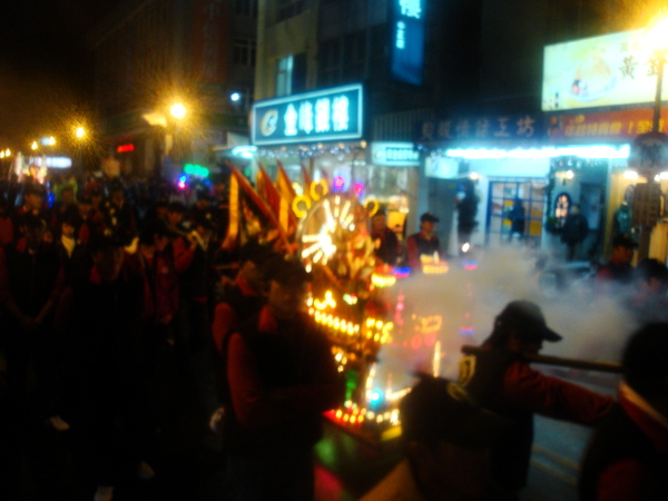 20110215拍攝於武轎踩街098.jpg