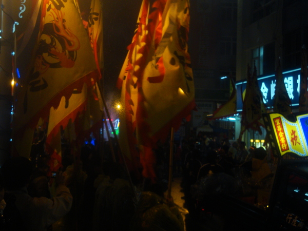 20110215拍攝於武轎踩街158.jpg