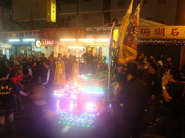 20120204拍攝於武轎踩街008.JPG