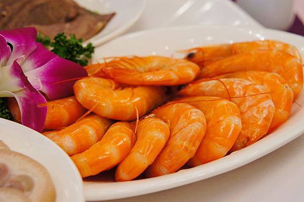 玉泉料理紅露酒民緯魴魚