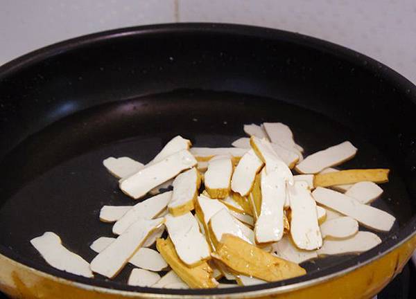  五香花生拌糖醋香干