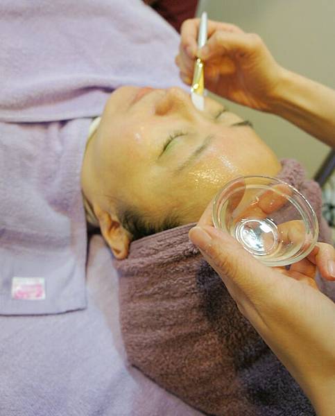 緻美診所杏仁酸煥膚