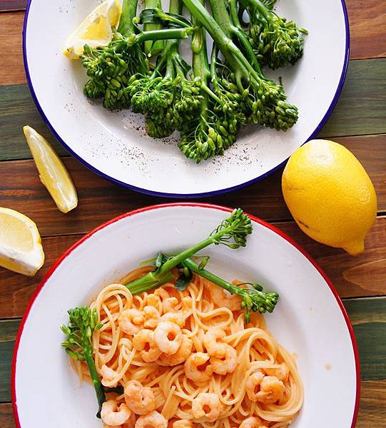 奈潔拉鮮蝦粉紅麵