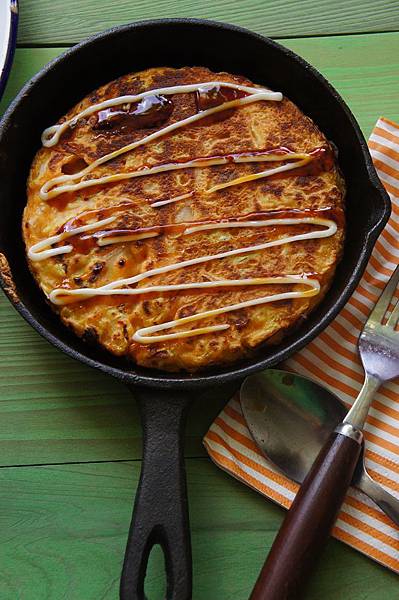 黏踢踢雞肉麵與大阪煎