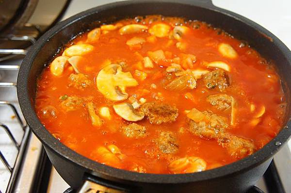 諾瑪肉丸佐玉米糊