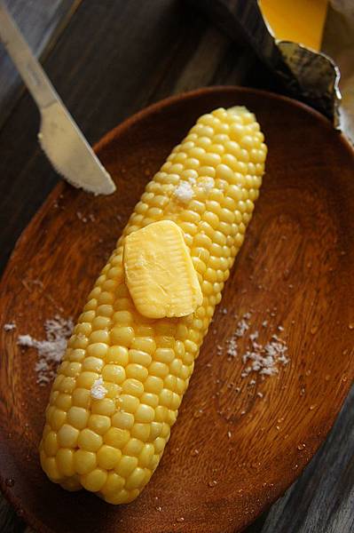 奶油黑胡椒玉米