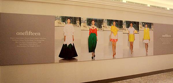 初衣食午居意古美術