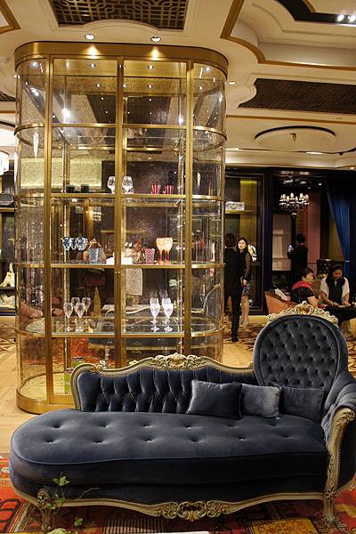 初衣食午居意古美術