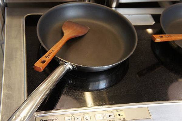 Panasonic 蒸烘烤微波爐