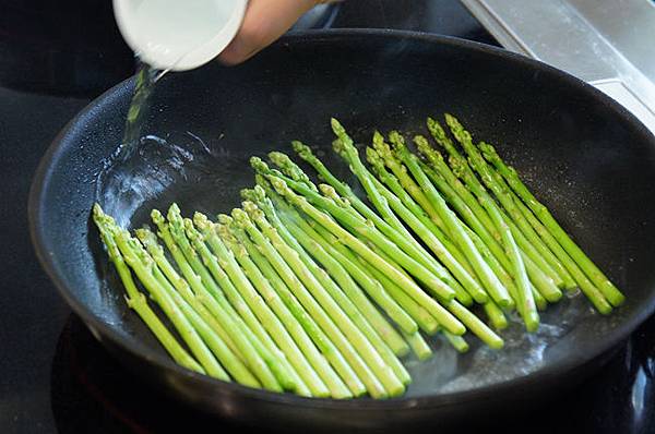 Panasonic 蒸烘烤微波爐