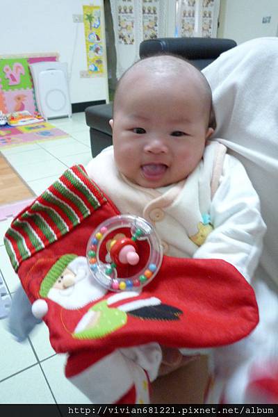 2011 . 12 . 24-25 ~ 02M29D - 過聖誕節P1140552~1.jpg