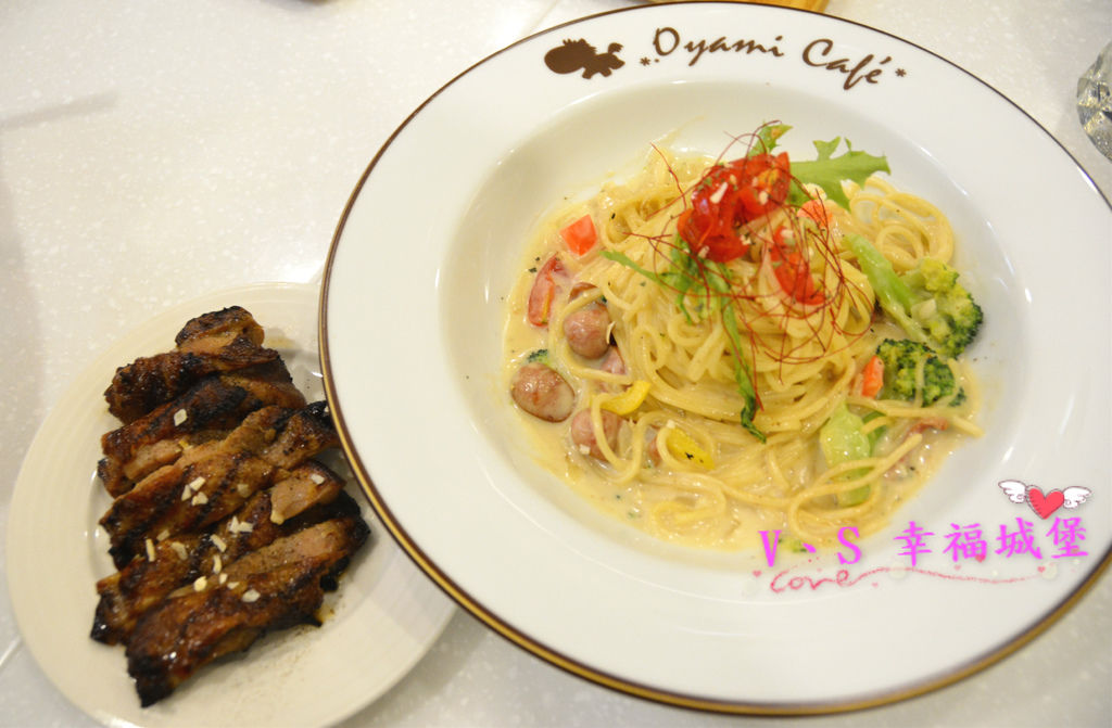 【板橋美食】 捷運新埔站 Oyami cafe ~ 跟米亞一