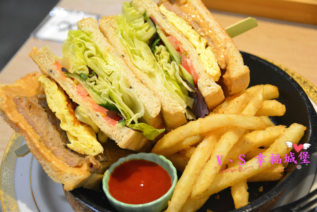 PIG_5723_meitu_28.jpg PIG_5723_meitu_28.jpg