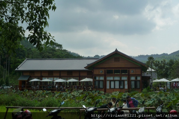 P1090249~1.jpg